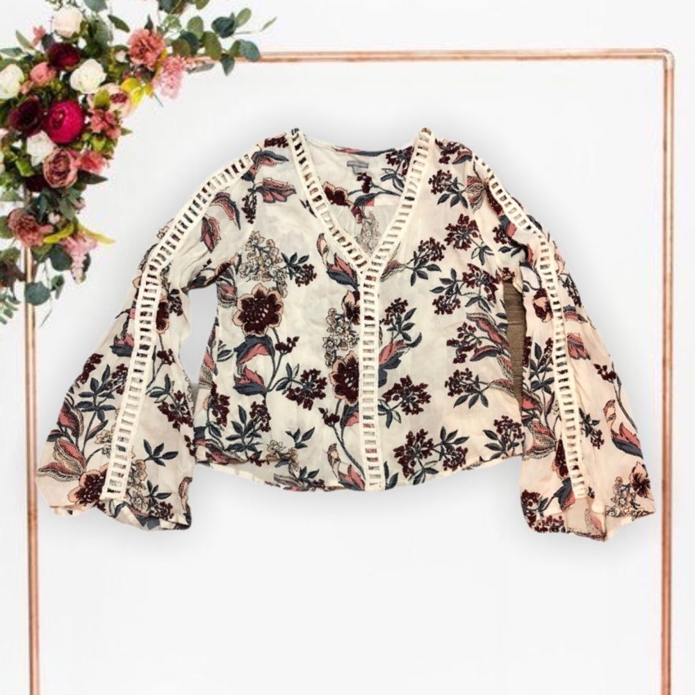Charlotte Russe Floral Top Size Small